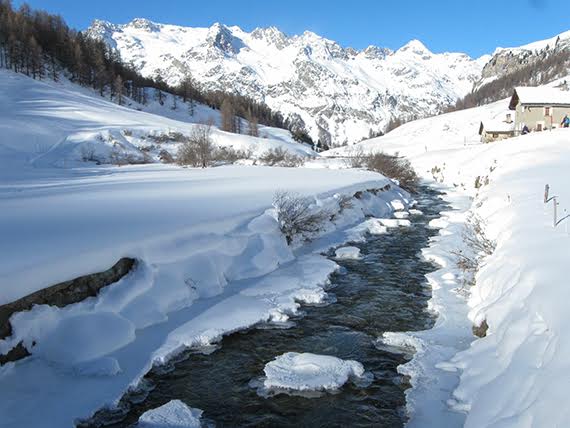 SVIZZERA: CARNEVALE IN ENGADINA